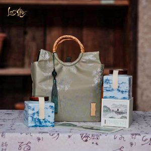 Bạch Liên Tịnh Thủy – Tuyệt Phẩm Trà Shan Tuyết Cổ Thụ (Cây trà 300 tuổi)